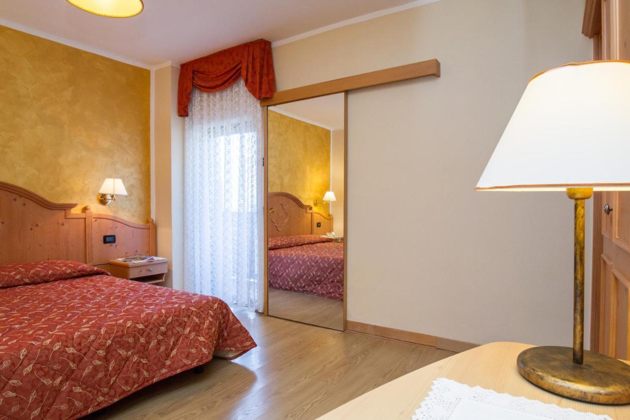 Hotel Al Prato Fiera Di Primiero Zewnętrze zdjęcie