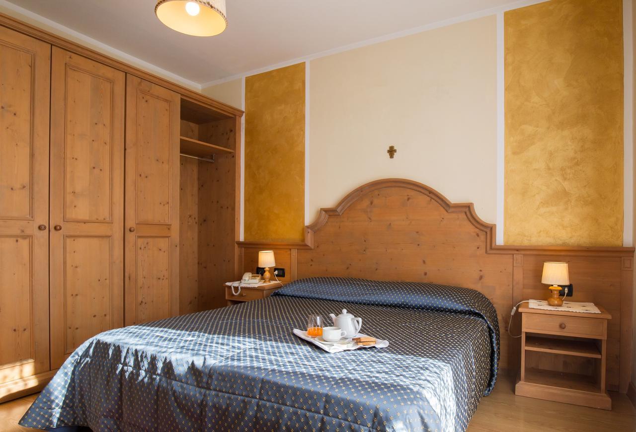 Hotel Al Prato Fiera Di Primiero Zewnętrze zdjęcie
