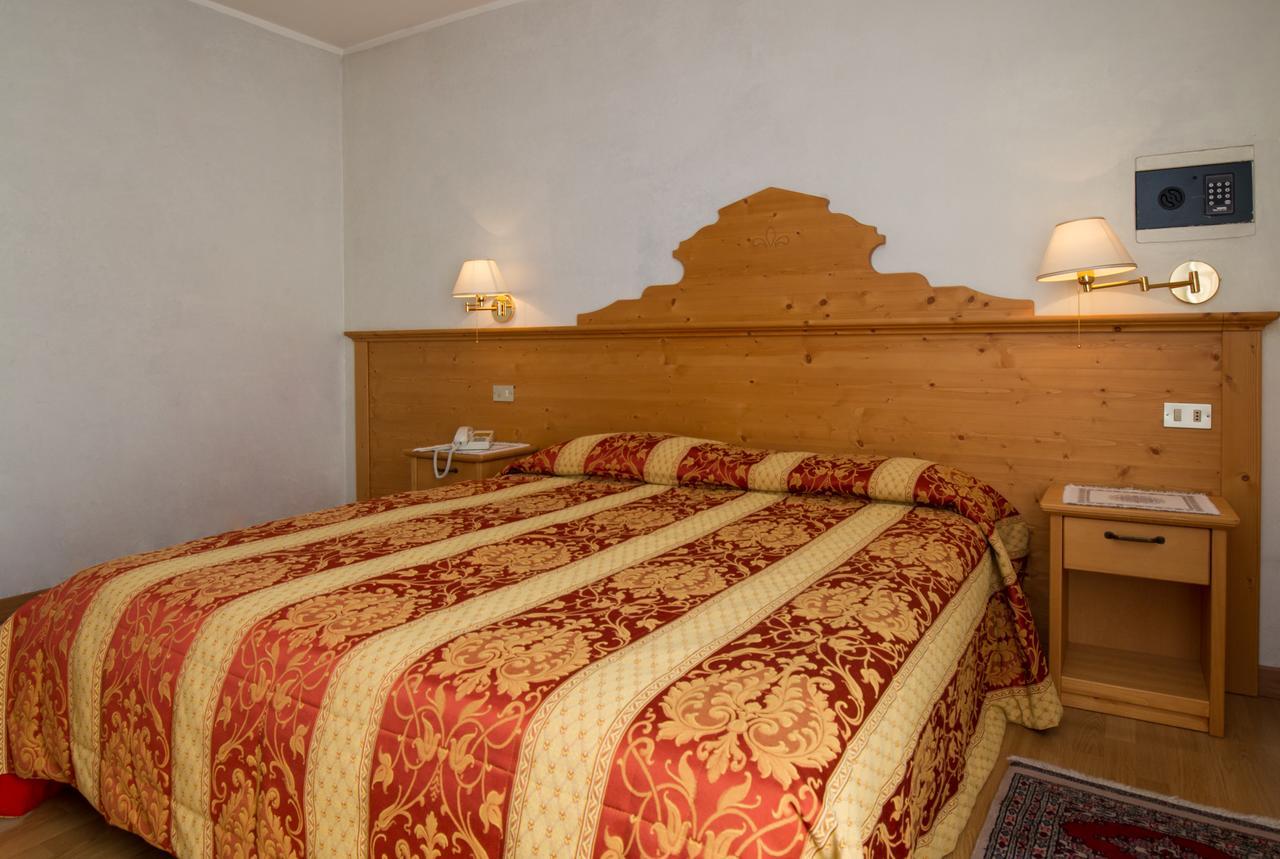 Hotel Al Prato Fiera Di Primiero Zewnętrze zdjęcie